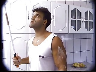 SDRUWS2 - CHEATING HUSBAND IN THE KITCHEN