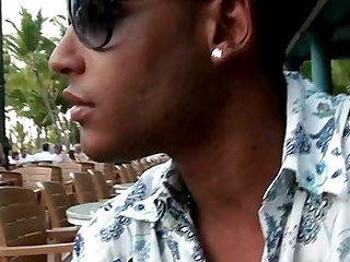 Mature Maria cannot resist a fellow's erecte dong